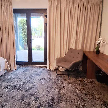 Monterai Hotel 3*